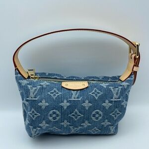 Louis Vuitton hills pochette denim bag small. No signs of wear
